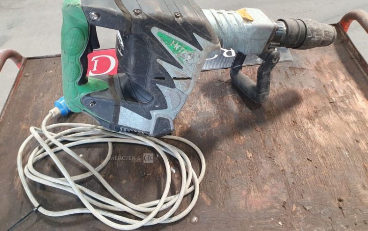 HITACHI H60MR  PIQ010058