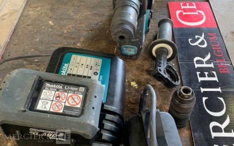 MAKITA   PER010618