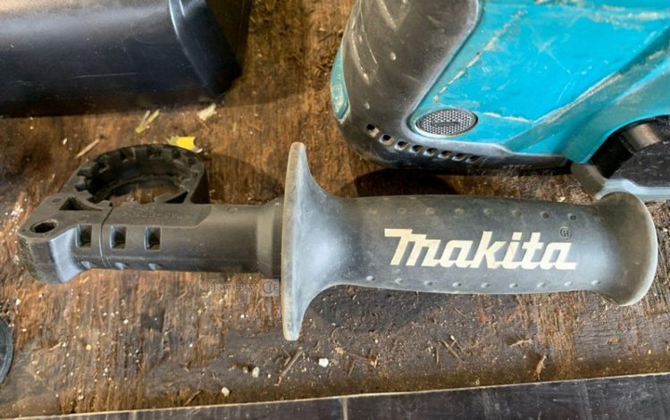 MAKITA   PER010618