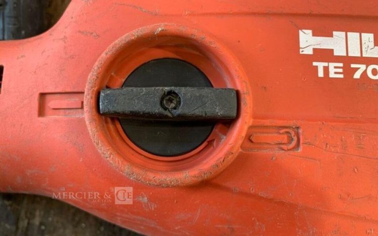 HILTI TE 706-AVR  PIQ010593