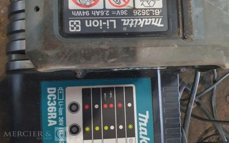 MAKITA   PER010527