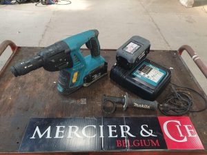 MAKITA   PER010410