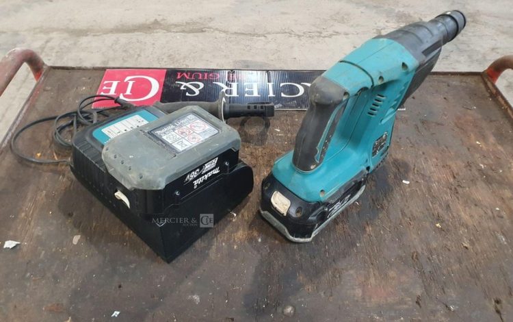 MAKITA   PER010410