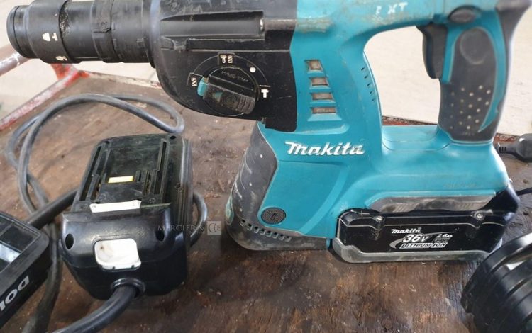 MAKITA   PER010278