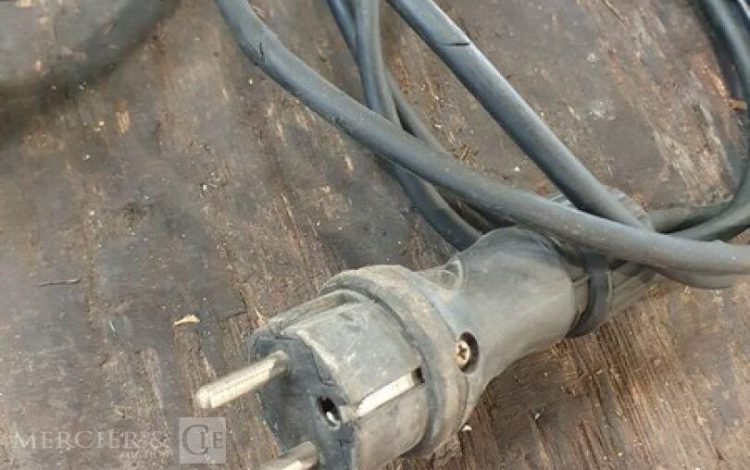 AC HYDRAULICS   MEU747015