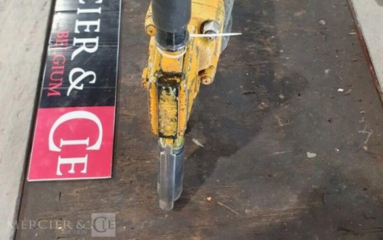 PIQ750063