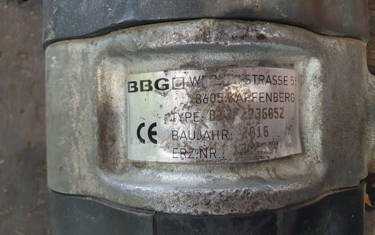 BBG   PIQ010029