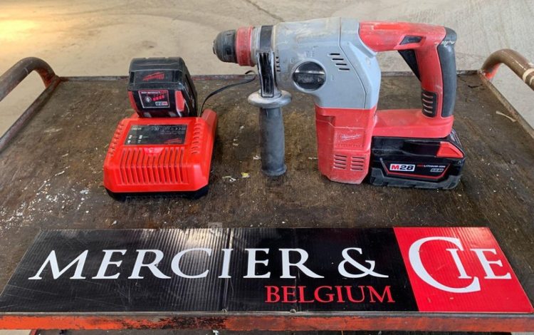 MILWAUKEE HD28HX  PER010476