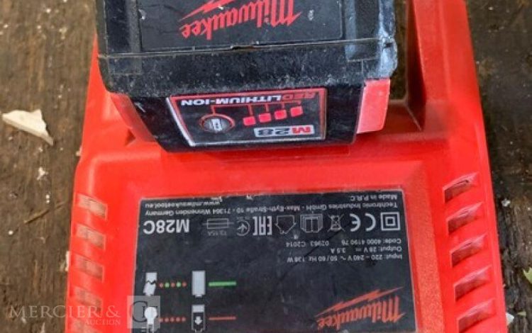 MILWAUKEE HD28HX  PER010476