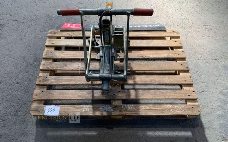 PB0748105