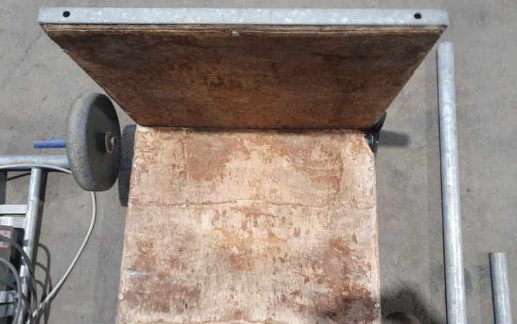 COMABI APACHE BA150ST  LEV010123