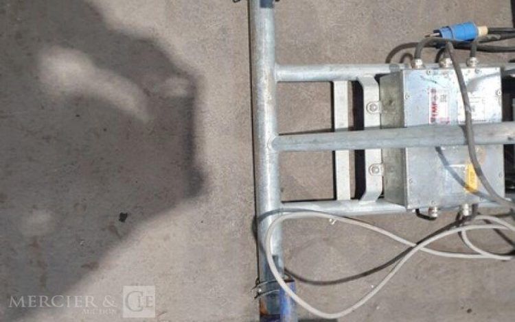 COMABI APACHE BA150ST  LEV010123