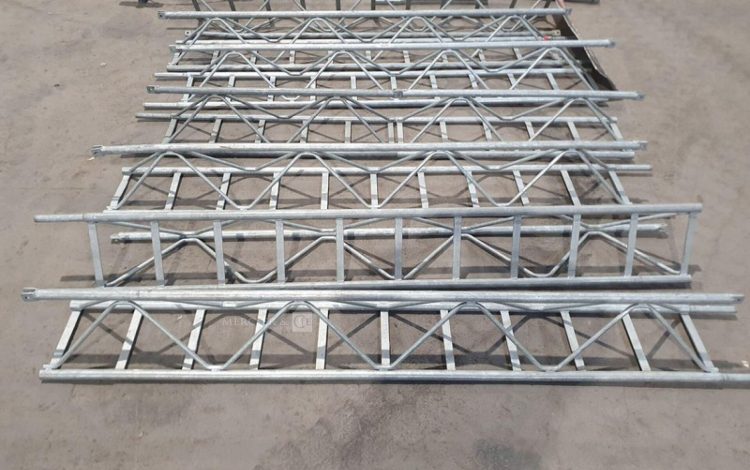 COMABI APACHE BA150ST  LEV010123