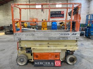 JLG 2030ES / CE08  8171