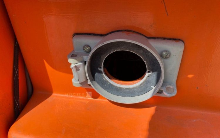 JLG E300AJP / BE11  8509