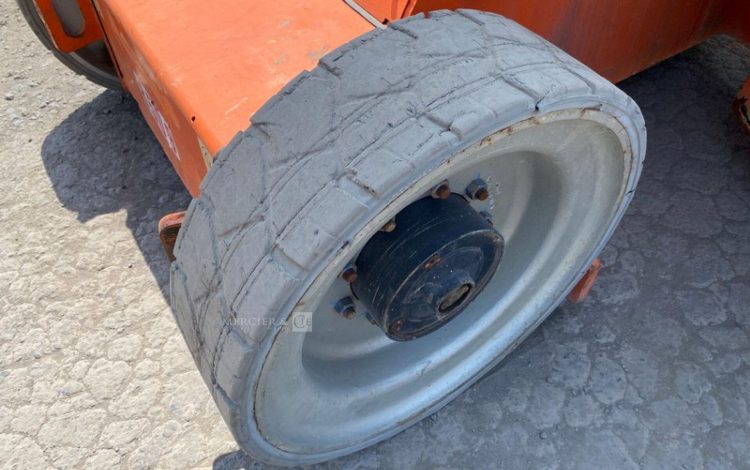JLG E300AJP / BE11  8509