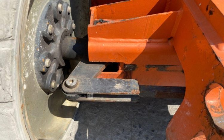 JLG E300AJP / BE11  8509