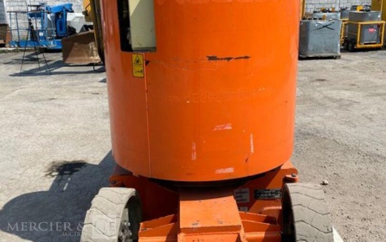 JLG E300AJP / BE11  8509