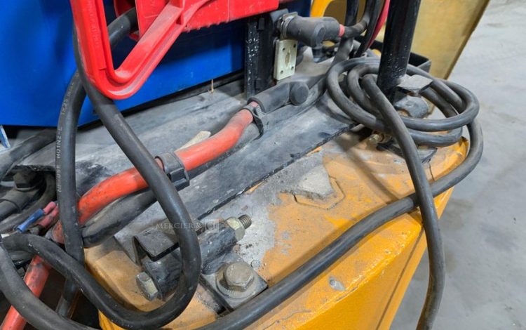 MANLIFT TOUCAN 1100A  VE11A2272