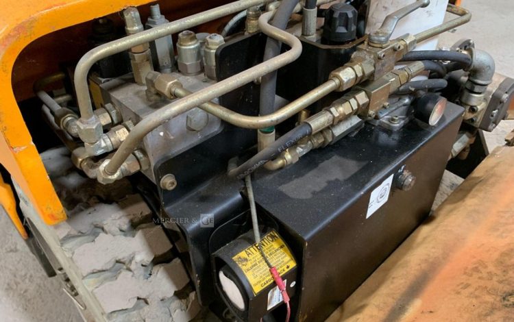 MANLIFT TOUCAN 1100A  VE11A2272
