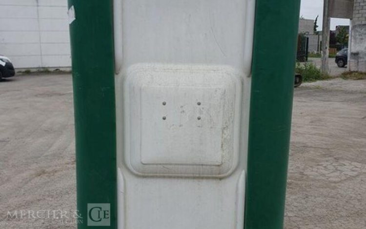 WCH748104