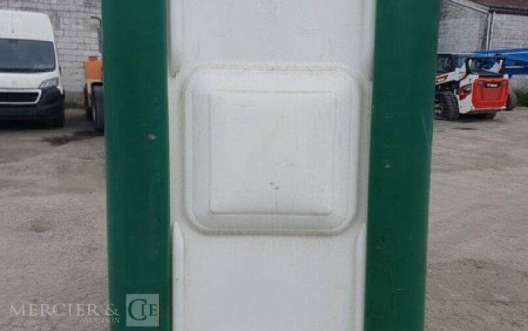 WCH748104