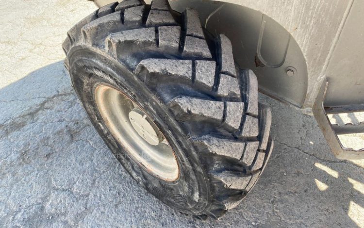 AUSA D 350 AHG  4210