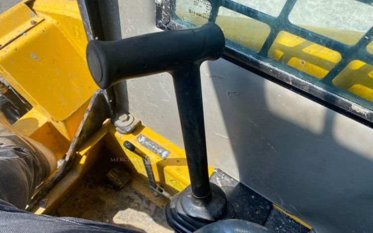 GEHL 1640  MC995