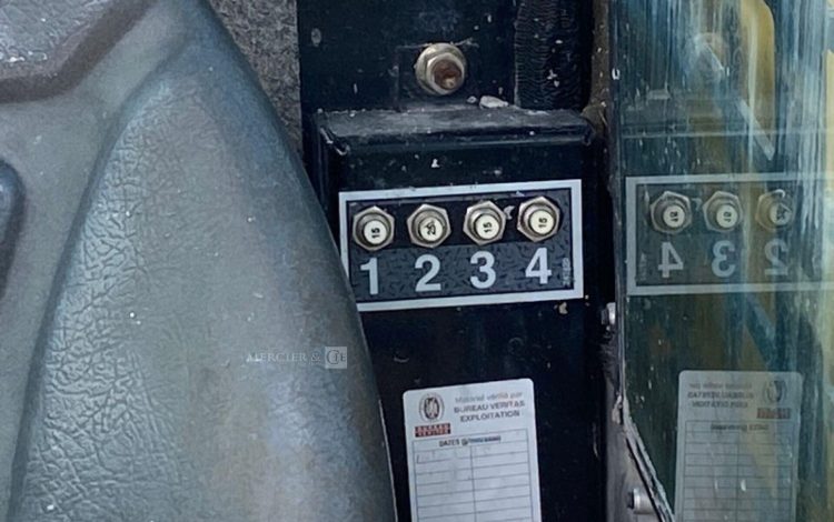 GEHL 1640  MC995