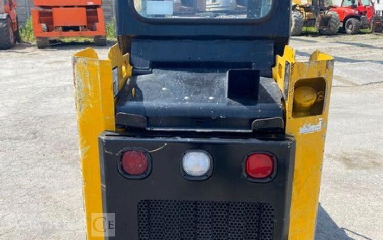 GEHL 1640  MC995