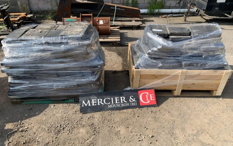 300BOITES
