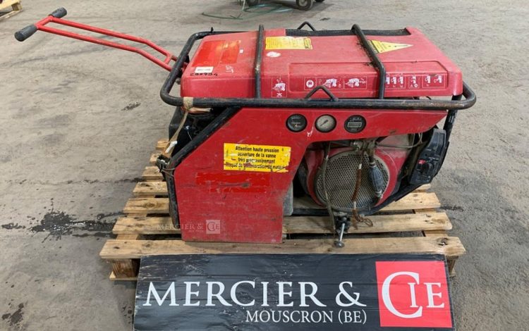WINAIR SC2200  54MAM52025