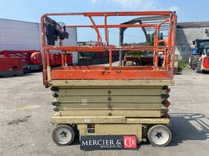 JLG 3,25E+05  CE12A2007