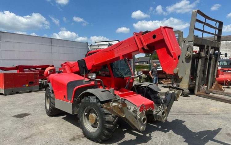 BOBCAT 5700 / T35120SL  K850F002