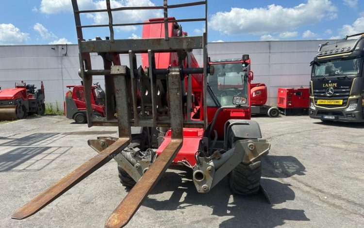 BOBCAT 5700 / T35120SL  K850F002