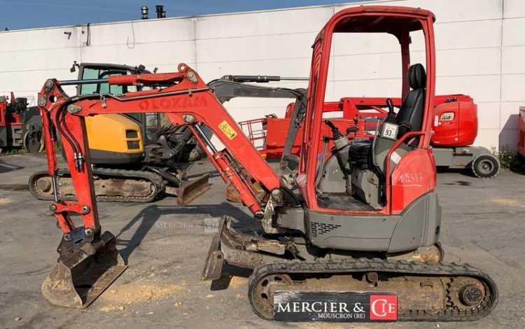 YANMAR VIO25PR  112437