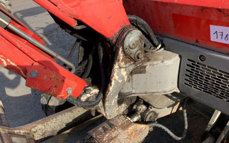 YANMAR VIO25PR  112437