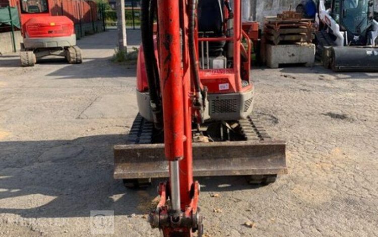 YANMAR VIO25PR  112437