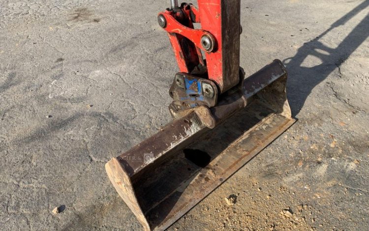 YANMAR VIO25PR  112437