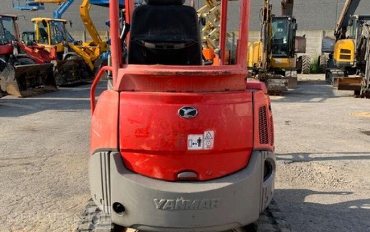 YANMAR VIO25PR  112437