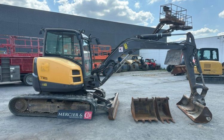 VOLVO ECR50D  PEL010536