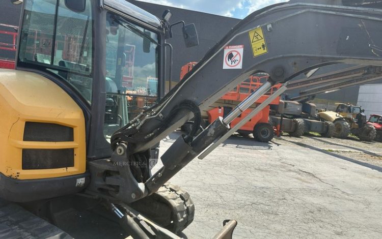 VOLVO ECR50D  PEL010536