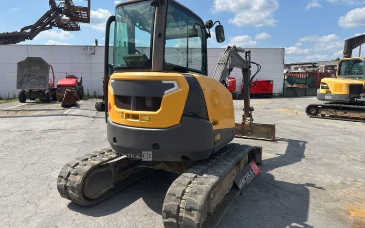 VOLVO ECR50D  PEL010536