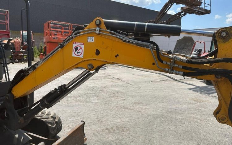 BOBCAT E26***EM MORIN  PEL010415