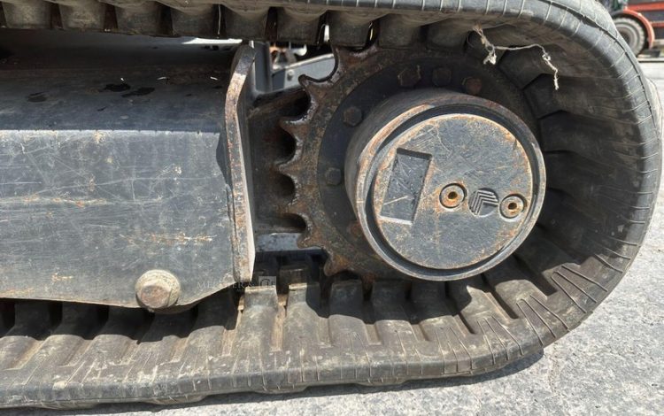 BOBCAT E26***EM MORIN  PEL010415
