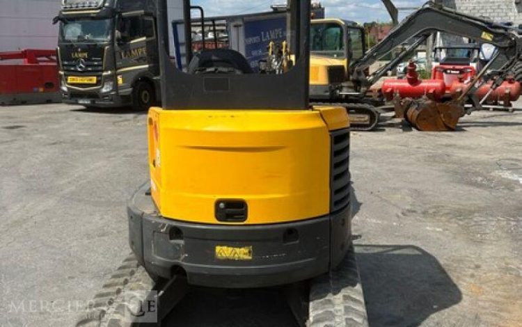 BOBCAT E26***EM MORIN  PEL010415