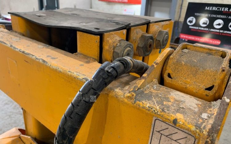 JLG TOUCAN 8E  ELE010184