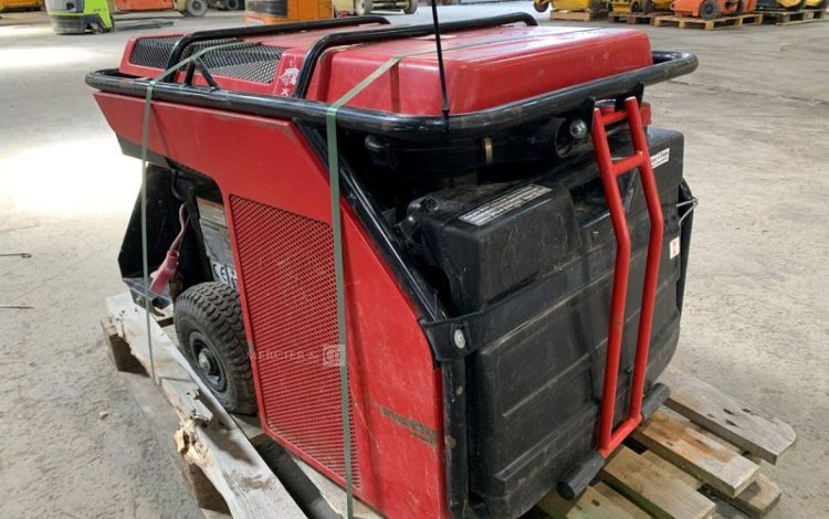 WINAIR SC2200  49MAM52025