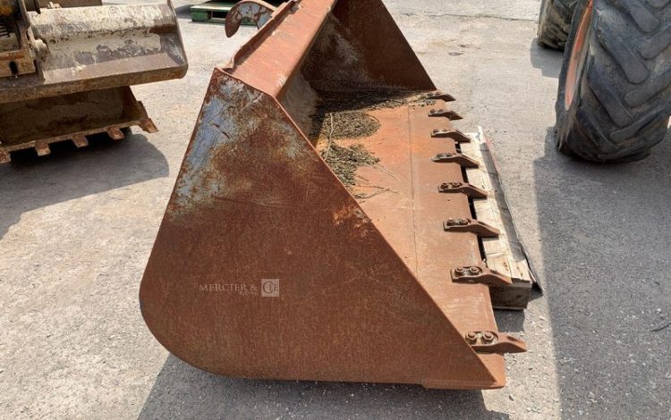 JCB   BEN010066