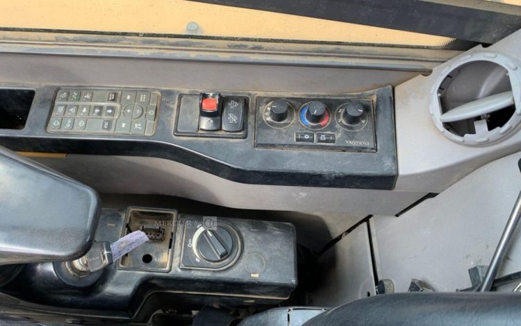 VOLVO ECR88D  PEL010303